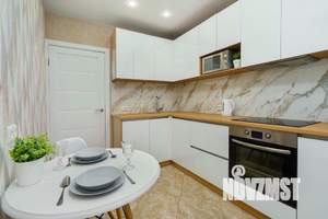 1-к квартира, посуточно, 46м2, 1/1 этаж