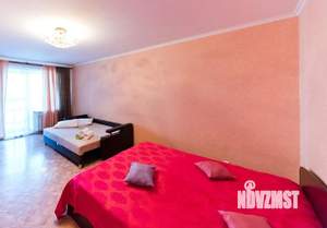 1-к квартира, посуточно, 40м2, 1/1 этаж