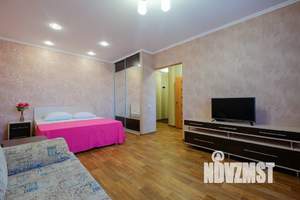 1-к квартира, посуточно, 40м2, 6/9 этаж