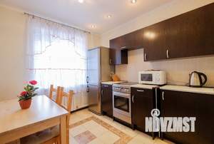 1-к квартира, посуточно, 42м2, 1/1 этаж