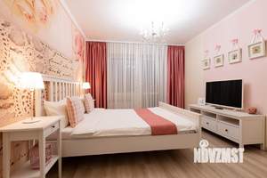 1-к квартира, посуточно, 50м2, 1/1 этаж