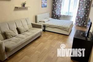 1-к квартира, посуточно, 40м2, 8/10 этаж