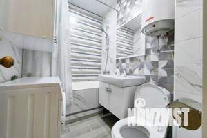 1-к квартира, посуточно, 39м2, 3/10 этаж