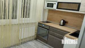 1-к квартира, посуточно, 40м2, 10/17 этаж