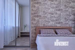 Студия квартира, посуточно, 30м2, 1/17 этаж