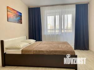 Студия квартира, посуточно, 35м2, 6/17 этаж