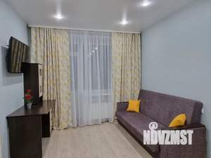 1-к квартира, посуточно, 32м2, 3/5 этаж