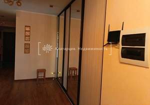 5-к квартира, на длительный срок, 142м2, 6/9 этаж