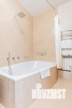 1-к квартира, посуточно, 50м2, 1/6 этаж