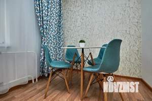 1-к квартира, посуточно, 42м2, 1/1 этаж
