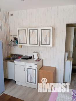 Студия квартира, посуточно, 18м2, 1/5 этаж