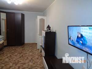 1-к квартира, посуточно, 43м2, 10/10 этаж