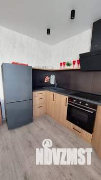 Студия квартира, посуточно, 38м2, 23/25 этаж