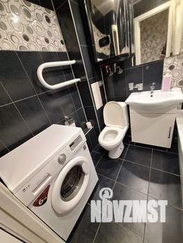 1-к квартира, посуточно, 40м2, 2/10 этаж