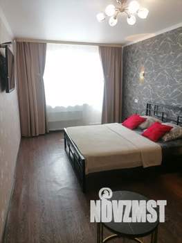 1-к квартира, посуточно, 35м2, 6/9 этаж