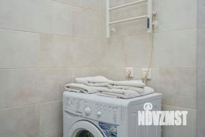 1-к квартира, посуточно, 52м2, 1/1 этаж