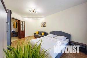 1-к квартира, посуточно, 40м2, 6/10 этаж