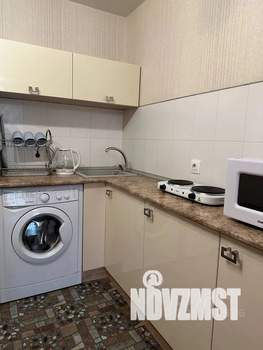 Студия квартира, посуточно, 31м2, 3/16 этаж