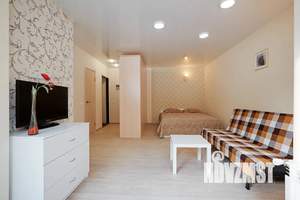 1-к квартира, посуточно, 40м2, 1/9 этаж