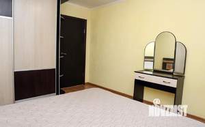 2-к квартира, посуточно, 54м2, 1/1 этаж