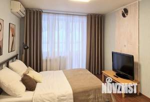 1-к квартира, посуточно, 44м2, 10/12 этаж