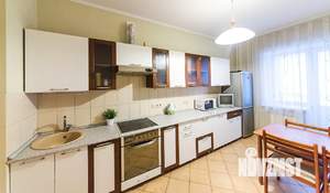 2-к квартира, на длительный срок, 75м2, 1/6 этаж