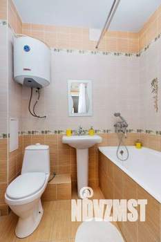 1-к квартира, посуточно, 42м2, 1/1 этаж