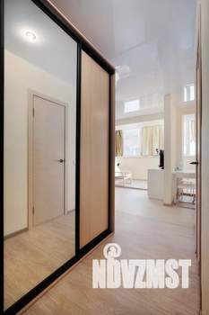 1-к квартира, посуточно, 40м2, 1/9 этаж