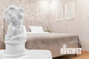 Студия квартира, посуточно, 45м2, 1/10 этаж