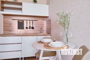 Студия квартира, посуточно, 30м2, 16/17 этаж