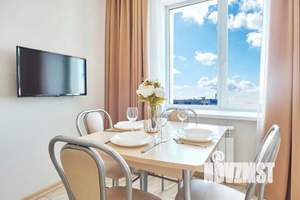 1-к квартира, посуточно, 45м2, 1/1 этаж