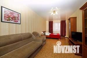 1-к квартира, посуточно, 40м2, 9/10 этаж