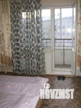 1-к квартира, посуточно, 40м2, 4/10 этаж