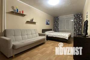 1-к квартира, посуточно, 40м2, 8/10 этаж