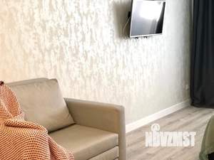 Студия квартира, посуточно, 33м2, 8/19 этаж