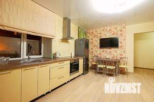 1-к квартира, посуточно, 44м2, 1/1 этаж