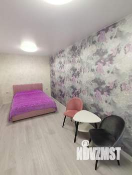 2-к квартира, посуточно, 50м2, 1/1 этаж