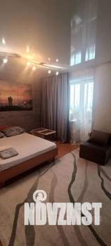 1-к квартира, посуточно, 42м2, 9/9 этаж