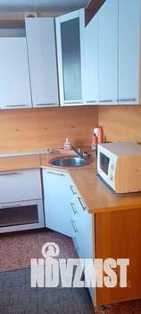 1-к квартира, посуточно, 42м2, 9/9 этаж