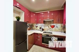 2-к квартира, посуточно, 40м2, 4/5 этаж