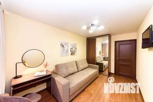 2-к квартира, посуточно, 50м2, 7/10 этаж