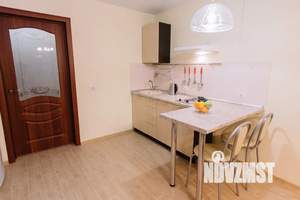 Студия квартира, посуточно, 30м2, 7/14 этаж