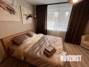 Студия квартира, посуточно, 32м2, 1/14 этаж