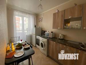 1-к квартира, посуточно, 32м2, 5/9 этаж