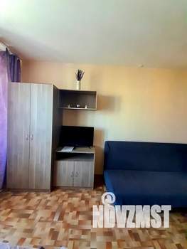 Студия квартира, посуточно, 35м2, 9/14 этаж