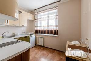 1-к квартира, посуточно, 36м2, 4/10 этаж