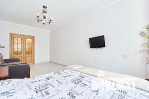 1-к квартира, посуточно, 50м2, 1/6 этаж