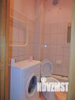 1-к квартира, посуточно, 42м2, 3/10 этаж