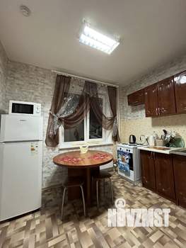 1-к квартира, посуточно, 40м2, 12/17 этаж