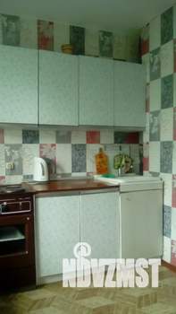 1-к квартира, посуточно, 40м2, 1/9 этаж